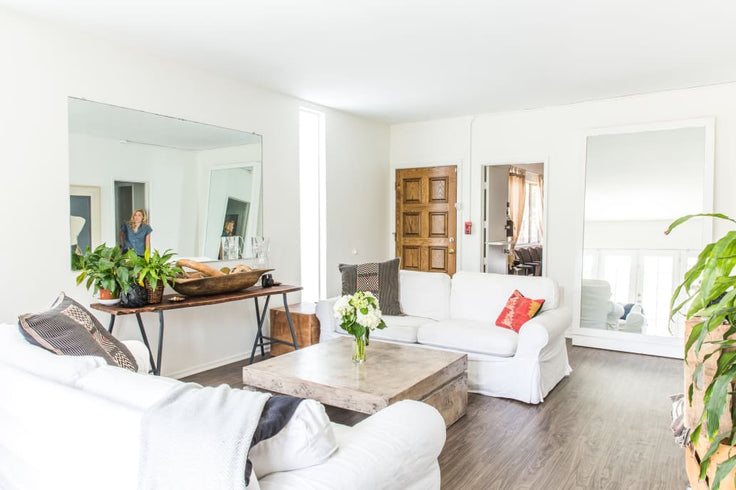 The Pros and Cons of Laminate Wood Flooring